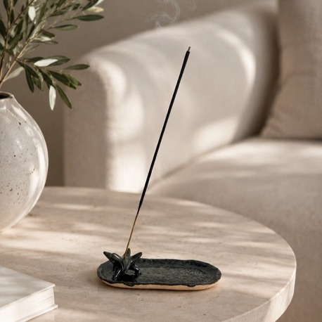 Noir Incense Holder Set
