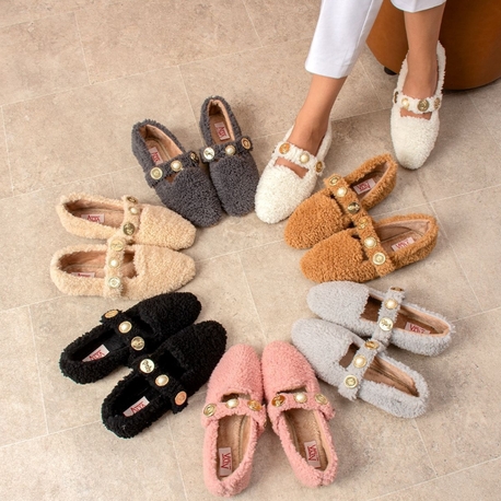peluş işleme detaylı babet