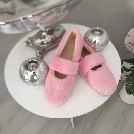 pembe peluş ev babeti 