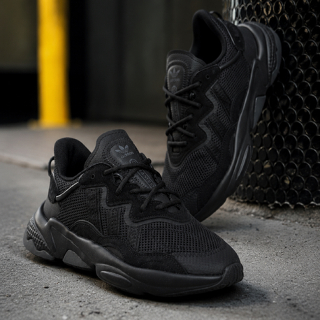 adidas OZWEEGO Full Black 