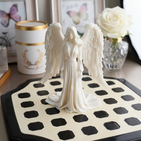 3D Melek Figürlü Biblo
