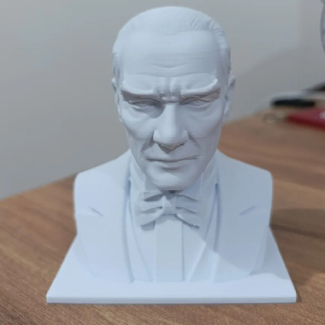 Atatürk Büstü