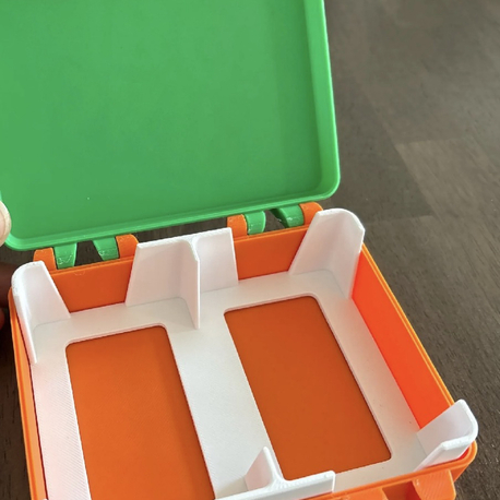 Renkli ve Şık Skip Bo Kutusu