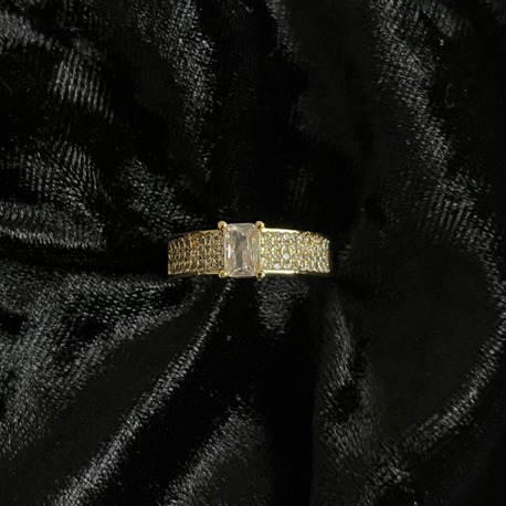 Gold Çelik Dikdörtgen Taşlı Yüzük