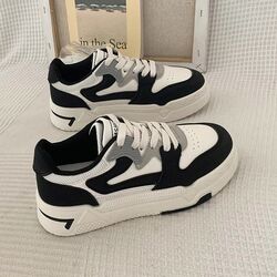 White Sneakers 