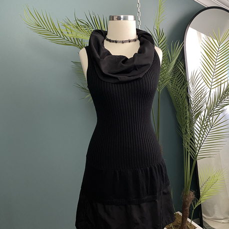 Derique Dress