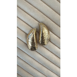Uzun gold küpe