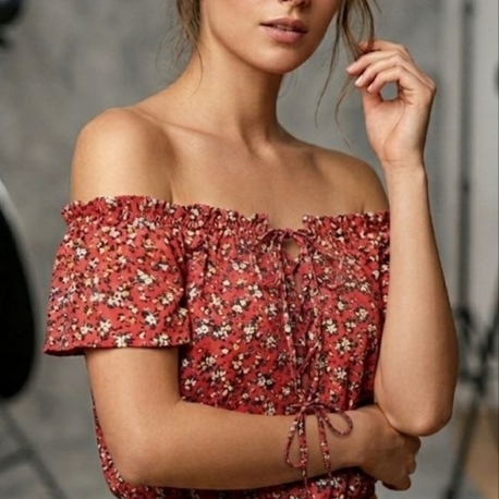 Çiçek Desenli Madonna Yaka Bağlamalı Crop Bluz (Ürün Kodu: 7935)

