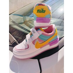 Nike sahadow sari 

