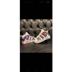 ⭐Nike uptempo beyaz taban ⭐
