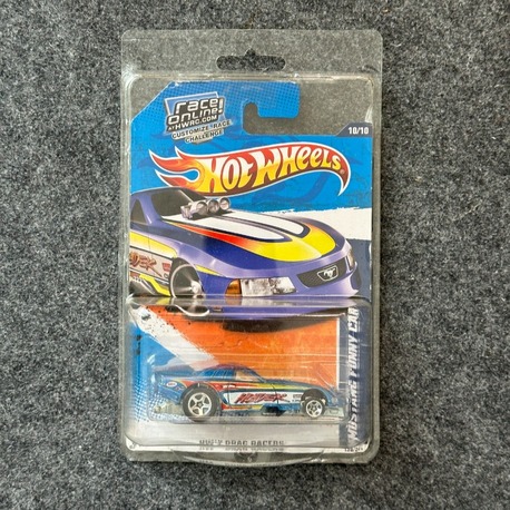 Hot Wheels 2011 Ford Mustang Funny Car (2010)