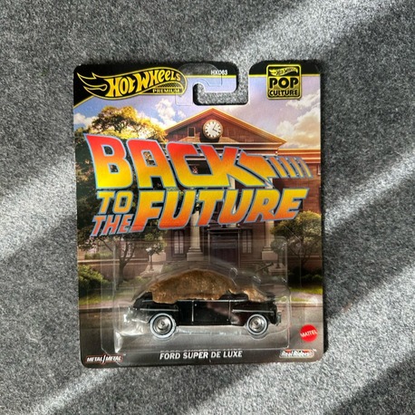 Hot Wheels Ford Super De Luxe Back To The Future Pop Culture Premium (2024)