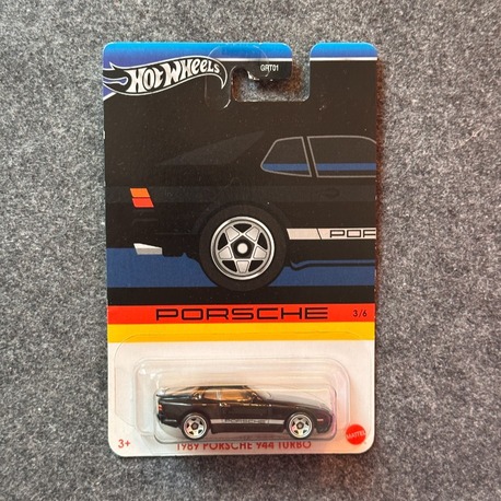 Hot Wheels 1989 Porsche 944 Turbo (2023)