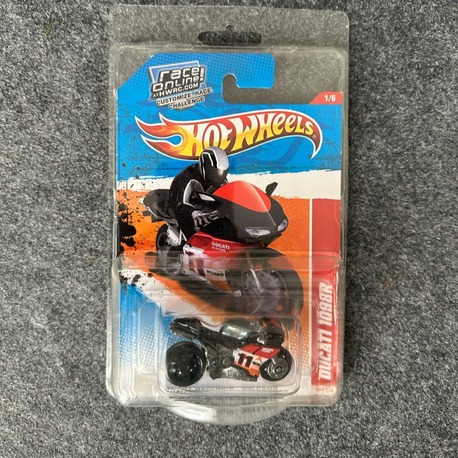 Hot Wheels Thrill Racers Ducati 1098R (2010)