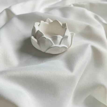 Lotus Çiçek Mumluk