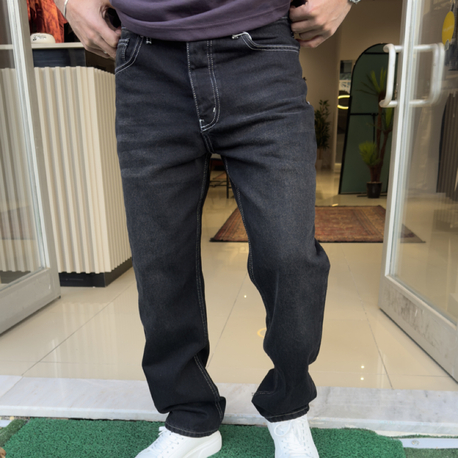 Baggy Taşlamalı Beyaz Dikiş Detaylı Jean Siyah