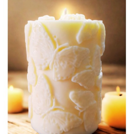 Doğal Soya Wax Mum – Kelebek Deseniyle Ruhsal Arınma ve Ferahlık