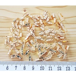KÖŞELİ SIKMA APERESİ 3 MM ALTIN KAPLAMA Ürün Kodu : 25391