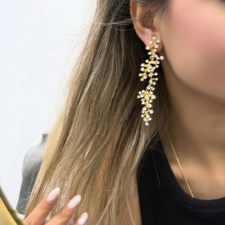 Marka Model Sallantılı Küpe KP0093