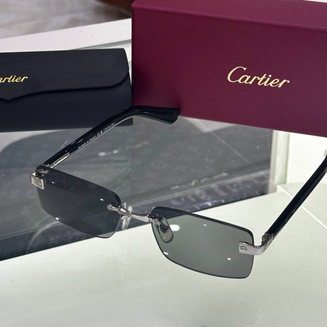 Cartier  ( İTHAL )