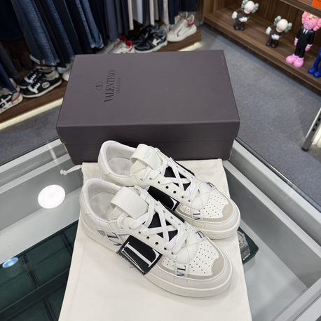 Valentino Garavani VL7N Leather Sneaker in White