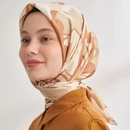 ARMANDA - 4351 Dahlia Desen Twill İpek Eşarp - Bej
