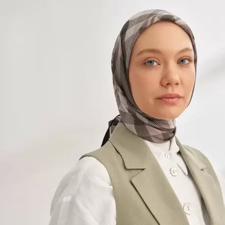ARMANDA - 4358 Naya Desen Twill İpek Eşarp - Füme