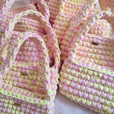 Yellow Pink 