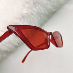 WALKER RED