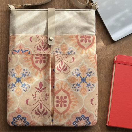 Özel Tasarım El Yapımı Cepli Kılıf Çanta, Tablet Kılıfı, Kitap Kılıfı, Organizer Çanta