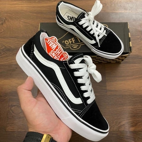 Vans siyah