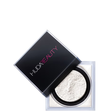 Huda Beauty Bake Powder - Sugar Cake