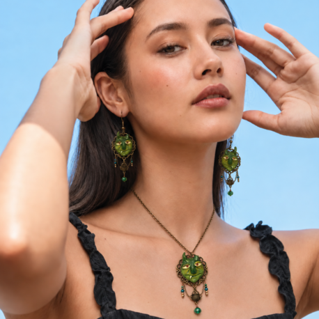 Verdamooz Div Necklace