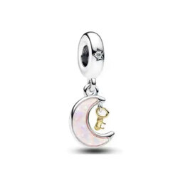 İki Renkli Anahtar Ve Ay Sallantılı Charm 