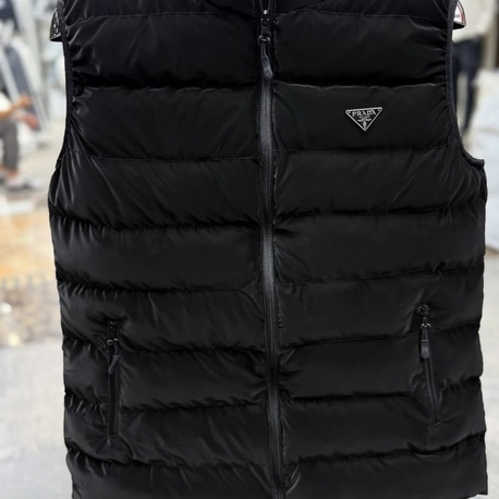 prada yelek