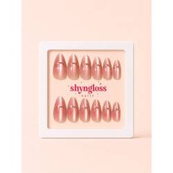 No.3 — Pembe ışıltı, altın fiyonk çizgi