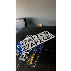 ÇERÇEVESİZ APP PLAKA 