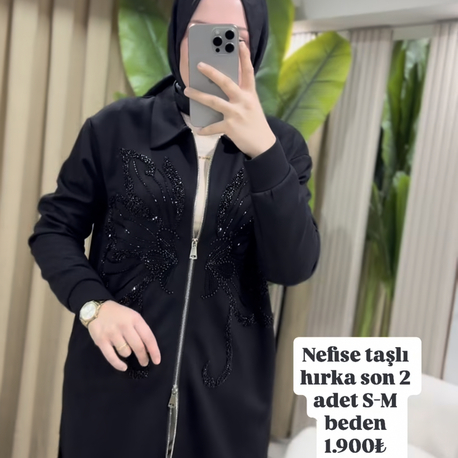 Nefise taşlı hırka 