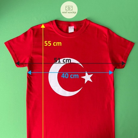 Bayraklı Tişört (11-12 Yaş)