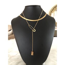 Gold Renk İğne Figürlü Kolye