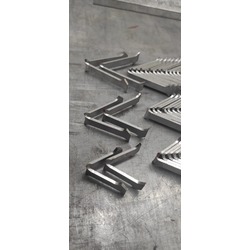 Metal Sır Ayağı 