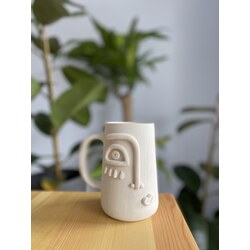 Yüzlü Mug