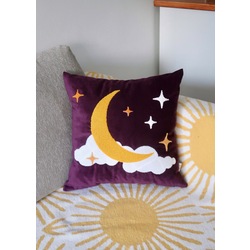 Crescent Moon Kadife Punch Kırlent Kılıfı -  Mürdüm