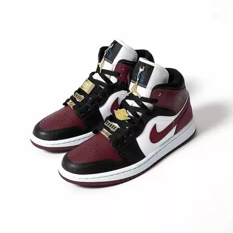Nike Air Jordan 1 Mid SE Black Dark Beetroot