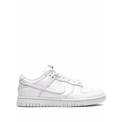 Nike Dunk Low Triple White