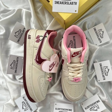 Nike Air Force Low Valantine Day Beige