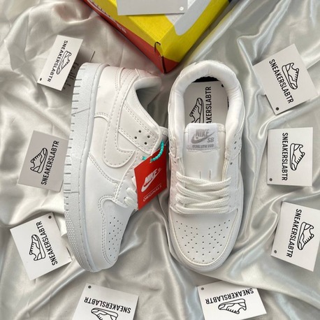 Nike SB Dunk Low White (İTHAL KALİTE)