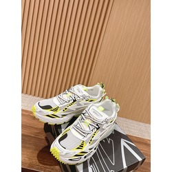 Off White 35-45