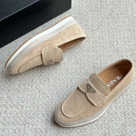 Prada 39/45
