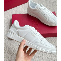 Valentino 39-44